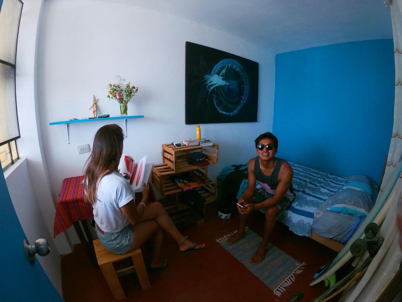 Urcia Surf House Vandrarhem Huanchaco Exteriör bild