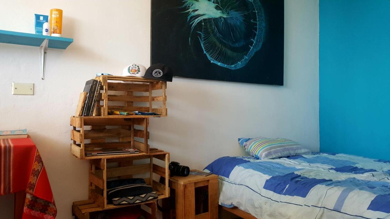 Urcia Surf House Vandrarhem Huanchaco Exteriör bild